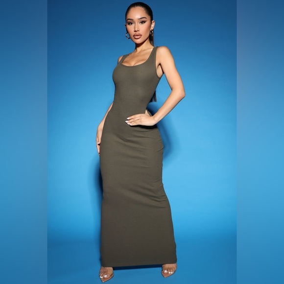 NWT Mulberry Street Maxi Dress - Olive 2X - Picture 5 of 9